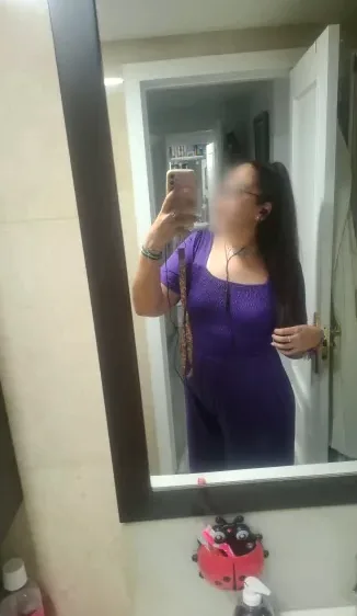 Cara, 34