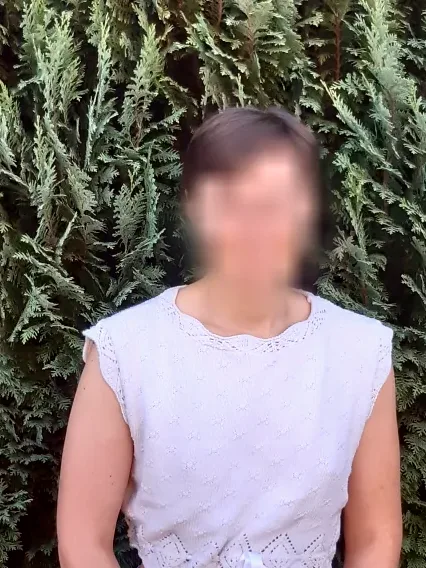 Elisa, 27