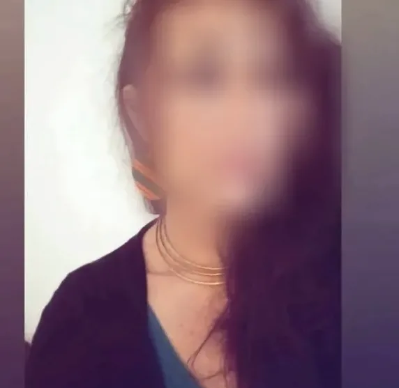 Fabienne, 37