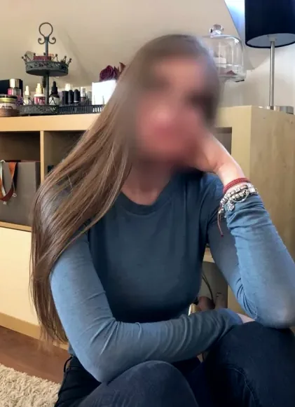 Fiona, 36