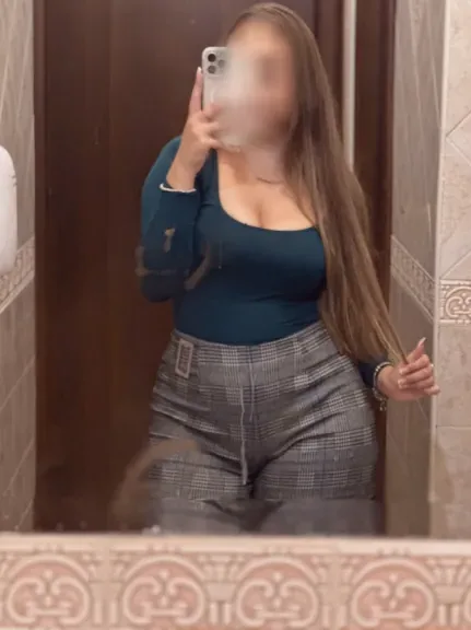 Ida, 24