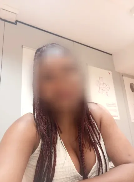 Linda, 40
