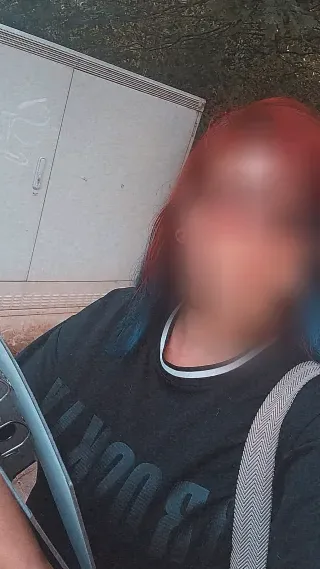 Malin, 27
