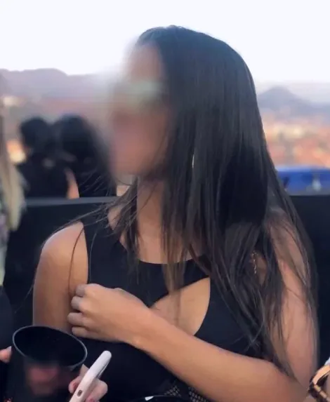 Rieke, 23